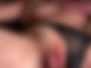 Scarleethot's Live Sex Cam Show