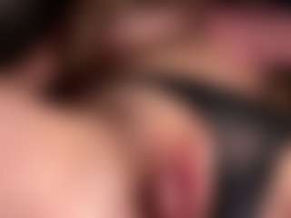 Scarleethot's Live Sex Cam Show