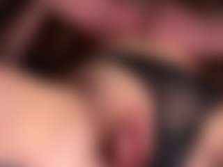 Scarleethot's Live Sex Cam Show