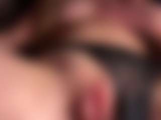 Scarleethot's Live Sex Cam Show