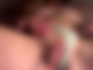 Scarleethot's Live Sex Cam Show