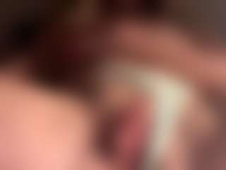 Live cam show with Scarleethot - Fingers on https://playwithruby.com