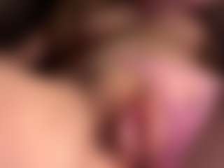 Live cam show with Scarleethot - Hairy Pussy on TeamSkeetLive