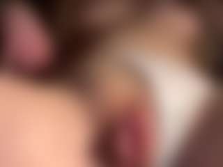 Scarleethot's Live Sex Cam Show