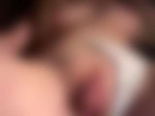 Scarleethot's Live Sex Cam Show