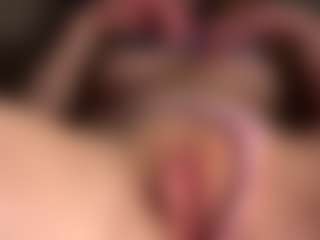 Live cam show with Scarleethot - Shaved Pussy Brown Hair on Camsoda