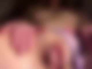 Scarleethot's Live Sex Cam Show
