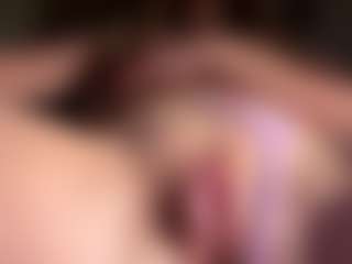 Live cam show with Scarleethot - Lovense Small Tits on Camsoda