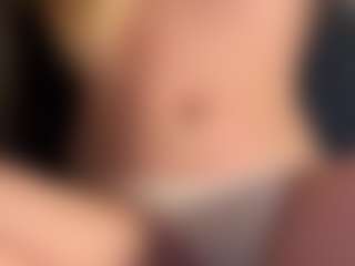 Live cam show with Scarleethot - Flashing on Camsoda
