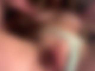 Scarleethot's Live Sex Cam Show