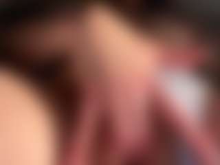 Live cam show with Scarleethot - Toys on slutload