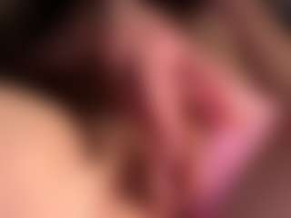Live cam show with Scarleethot - Anal Toys on sexylive.show