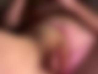 Scarleethot's Live Sex Cam Show