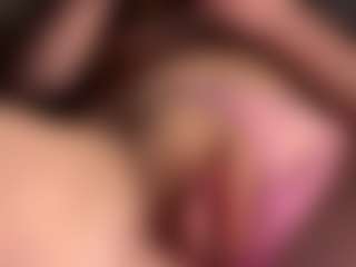 Scarleethot's Live Sex Cam Show