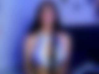 Live cam show with Ariaadna - Cute on Camming Site