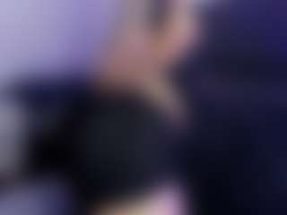 Live cam show with Ariaadna - Squirt on Pornisteam.com