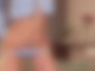 Live cam show with Baklajan1918 - Brown Hair Petite on TottyGirls