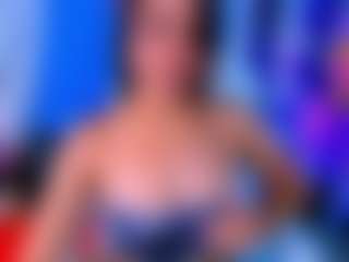 Live cam show with DanielaLatin - Green Eyes on boobsie.com