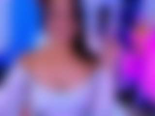 Live cam show with DanielaLatin - Green Eyes on Camsoda