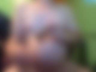 Edwardaims2pleaseU's Live Sex Cam Show