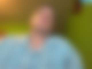 Edwardaims2pleaseU's Live Sex Cam Show