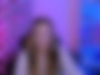 Spettacolo in cam dal vivo con lily-dusk - Average su Camsoda