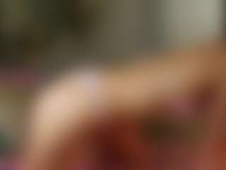 Live cam show with RaySprinkle - Body Massage on Gym Cam Girls