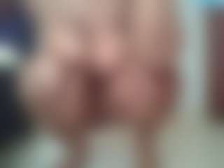 JesicaMillz's Live Sex Cam Show