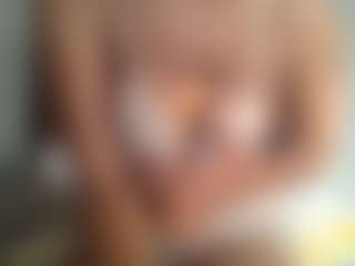 JesicaMillz's Live Sex Cam Show