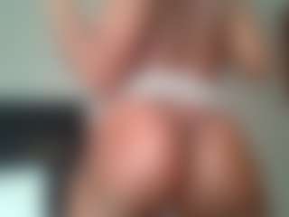 JesicaMillz's Live Sex Cam Show