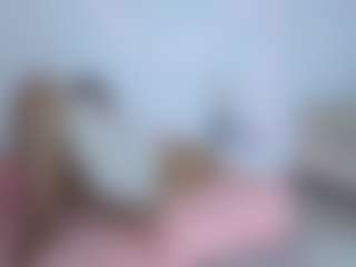 Live cam show with Redhair6 - Teen (18+) on Instabang