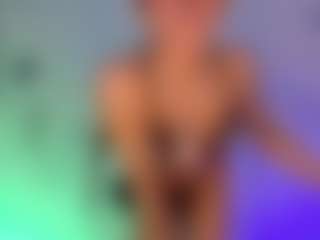 stefany-24's Live Sex Cam Show