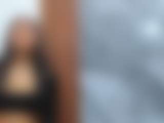 Annnie22's Live Sex Cam Show