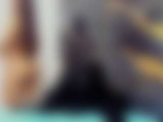Annnie22's Live Sex Cam Show