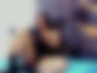 Live cam show with Annnie22 - Teen (18+) on liverealitysex.com