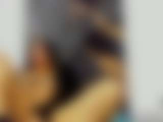 Annnie22's Live Sex Cam Show