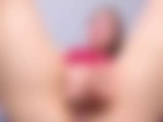 Live cam show with Leri - Deepthroat on crypto-cams