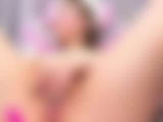 Live cam show with Leri - Foot Fetish on studioflirtlive.com