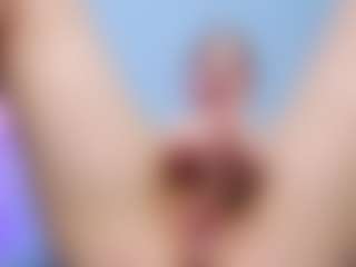 Live cam show with Leri - Cock Rating on SpunkLive