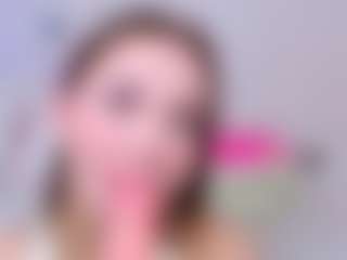 Live cam show with Leri - Handjob on CamClone