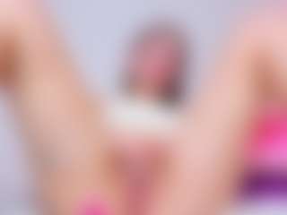 Live cam show with Leri - Lush on Dolls Live