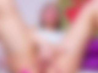 Live cam show with Leri - Fingering on CSO-WL