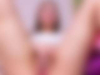 Live cam show with Leri - Skinny White on Pornisteam.com