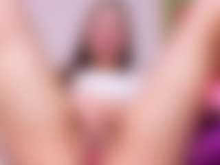 Live cam show with Leri - Fingers on sexylivex.com