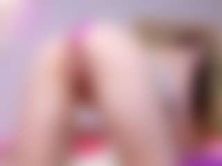 Live cam show with Leri - Dildo Or Vibrator on nudelive.tv