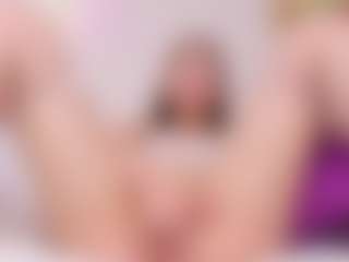 Live cam show with Leri - Natural on Camming Site
