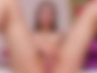 Live cam show with Leri - Natural on CamClone