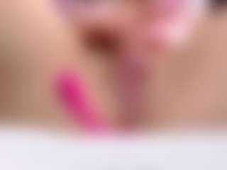 Live cam show with Leri - Deepthroat on Camsoda