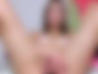 Live cam show with Leri - Fingering White on boobsie.com