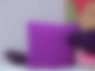 Live cam show with Leri - Strip on Sweet Sext
